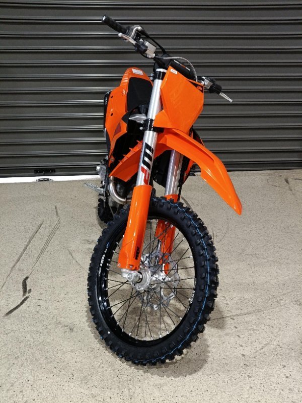 2025 KTM 2025 KTM 250 SX-F ORANGE