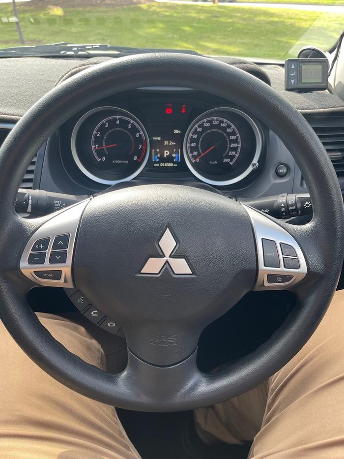 2017 Mitsubishi Lancer ES Sport