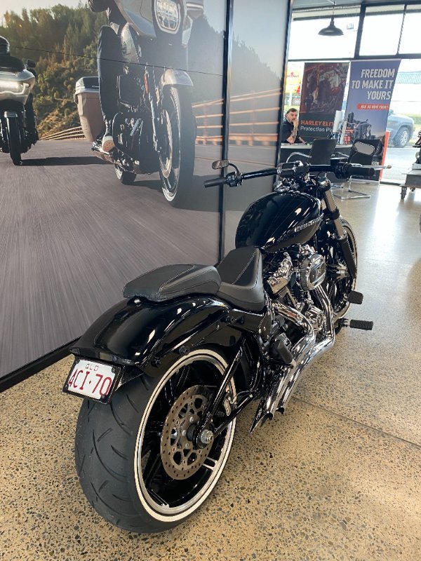 2020 Harley-davidson FXBRS BREAKOUT (114) Vivid Black
