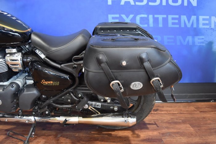 2024 Royal Enfield SUPER METEOR 650 Green