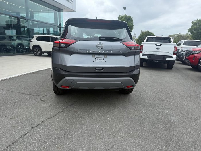 2025 Nissan X-TRAIL ST