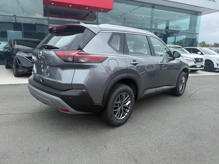 2025 Nissan X-TRAIL ST