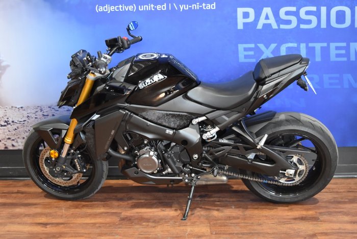 2023 Suzuki GSX-S1000 Black