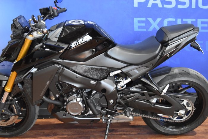 2023 Suzuki GSX-S1000 Black