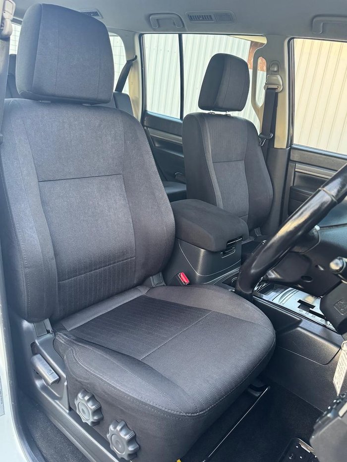 2019 Mitsubishi Pajero GLX