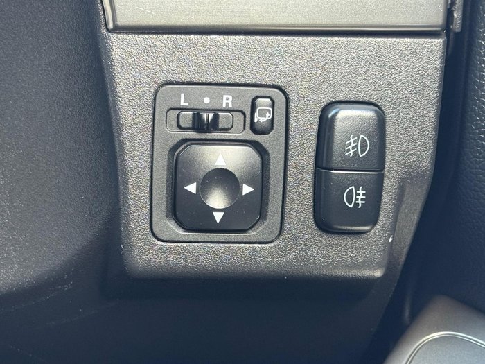 2019 Mitsubishi Pajero GLX