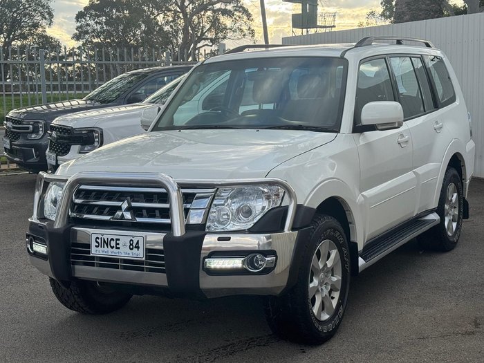 2019 Mitsubishi Pajero GLX