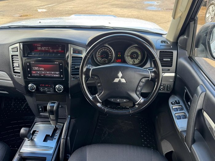 2019 Mitsubishi Pajero GLX