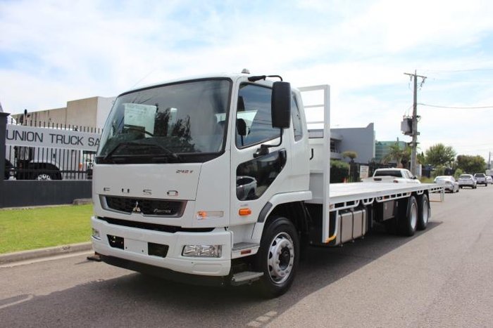 2025 Fuso Fighter 2427 WHITE