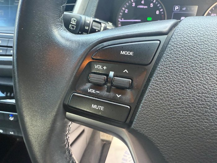 2016 Hyundai Tucson Active X TL Pure White