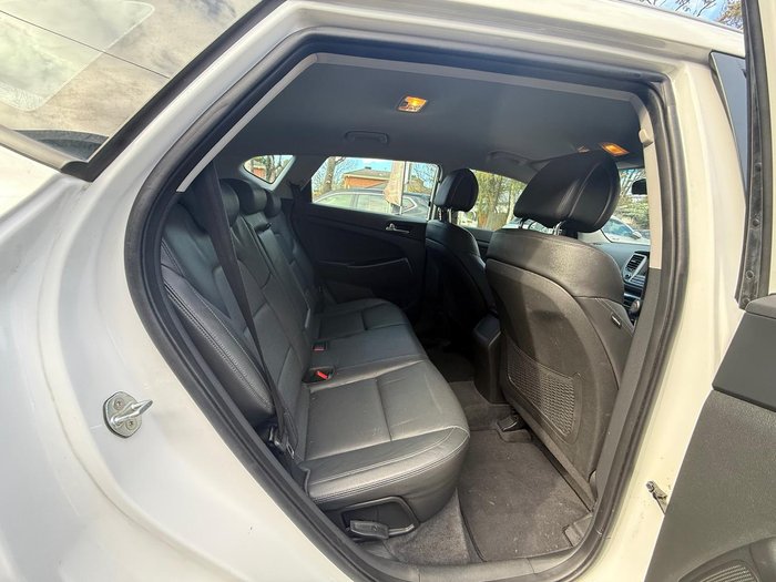 2016 Hyundai Tucson Active X TL Pure White