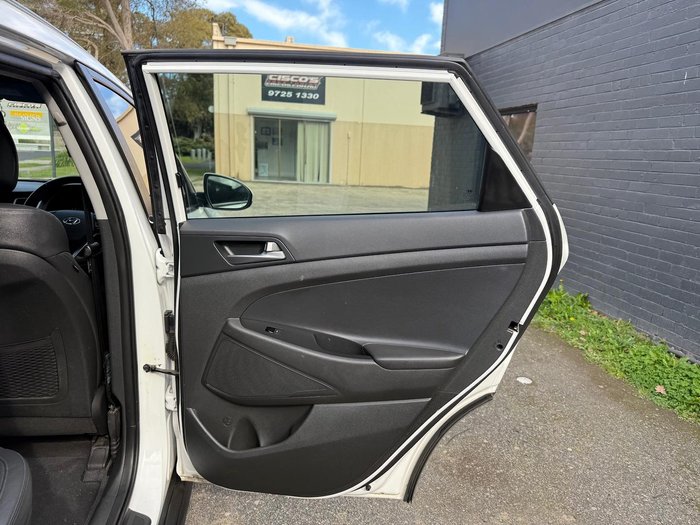 2016 Hyundai Tucson Active X TL Pure White