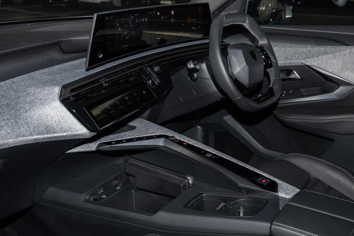 2024 Peugeot 3008 GT Premium Hybrid