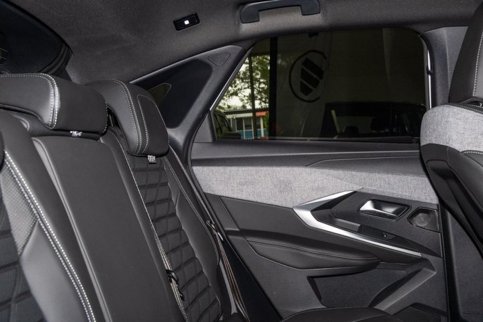 2024 Peugeot 3008 GT Premium Hybrid