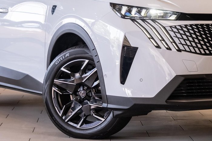 2024 Peugeot 3008 GT Premium Hybrid P64 MY25 Okenite White