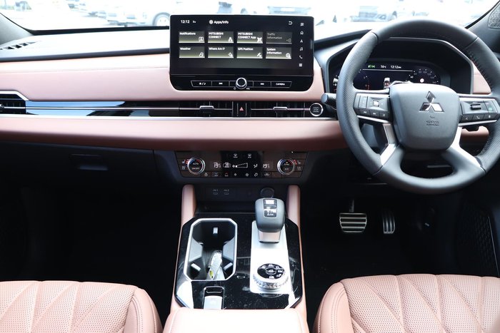 2025 Mitsubishi Outlander Exceed Tourer