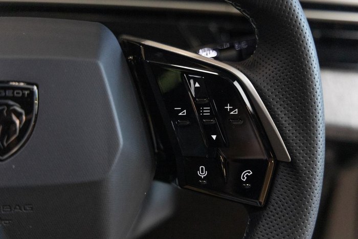 2025 Peugeot 3008 GT Premium Hybrid