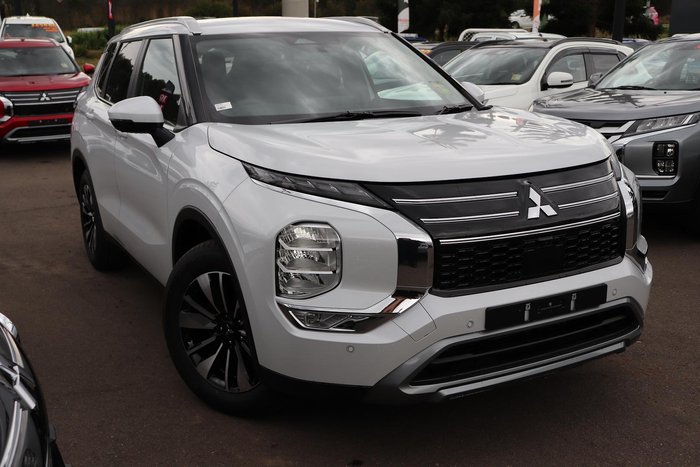 2025 Mitsubishi Outlander