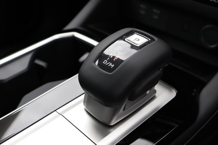 2025 Mitsubishi Outlander LS