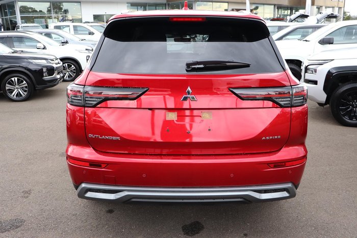 2025 Mitsubishi Outlander Aspire