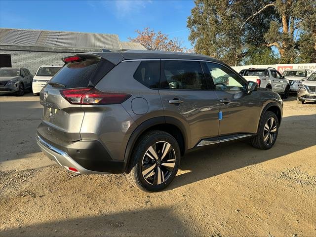 2025 Nissan T33