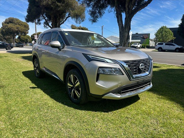 2025 Nissan T33