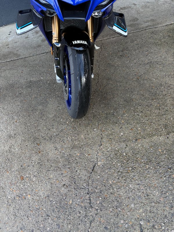 2025 Yamaha YZF-R1 BLUE