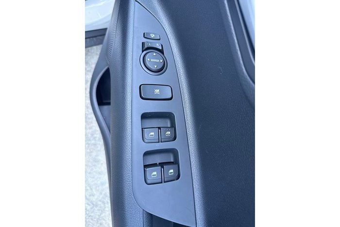 2025 Kia Stonic S