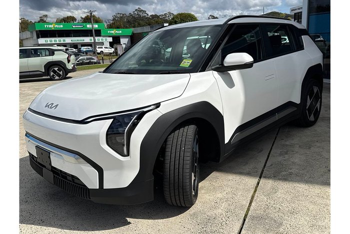 2025 Kia EV3 Earth Long Range