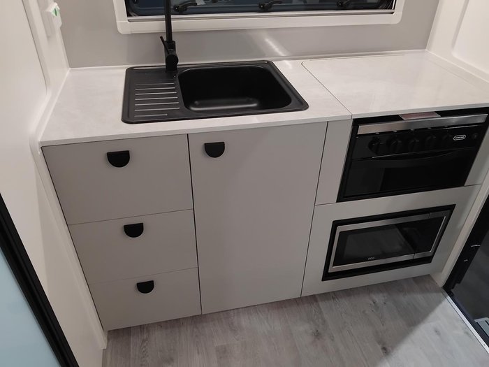 2025 Traveller Destination Cruise 13Ft Couples Single Beds Full Composite