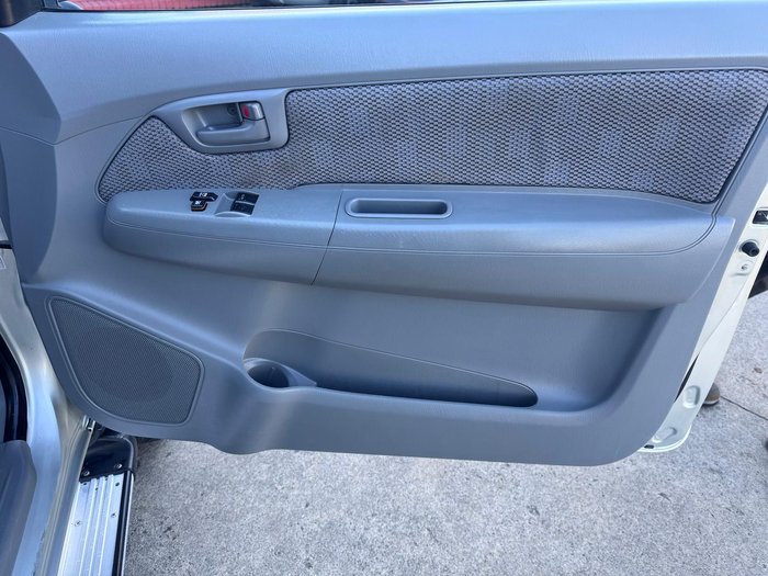 2009 Toyota Hilux SR KUN26R MY10 4X4 Sterling Silver