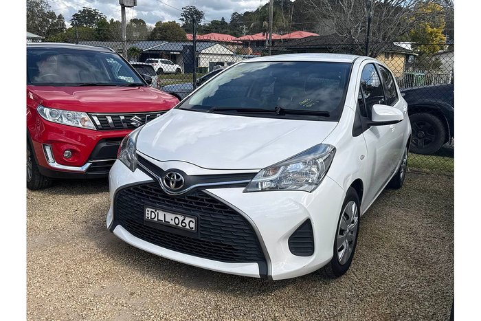 2016 Toyota Yaris Ascent