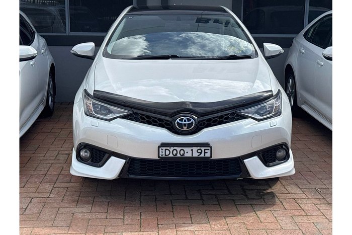 2015 Toyota Corolla ZR