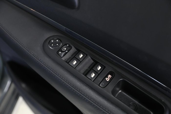 2010 Peugeot 3008 XTE T8 Hurricane Grey