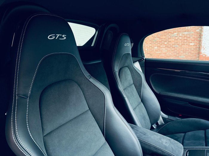2024 Porsche 718 Boxster GTS 4.0 982 MY24 Crayon