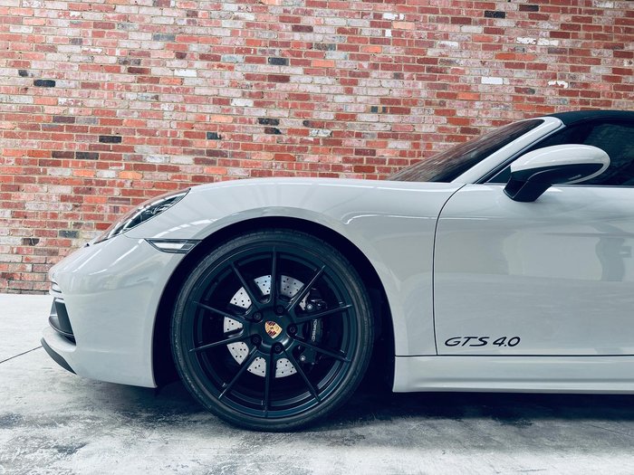 2024 Porsche 718 Boxster GTS 4.0 982 MY24 Crayon