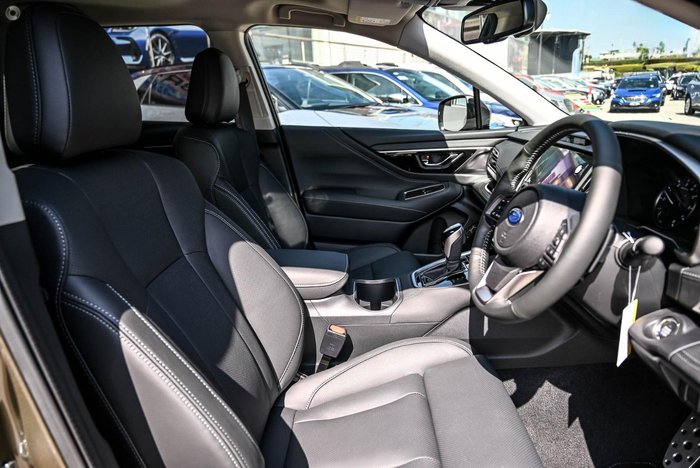 2025 Subaru Outback AWD Touring XT