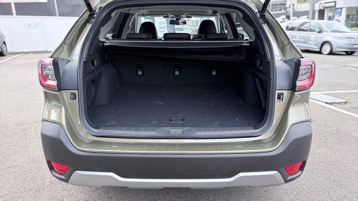 2025 Subaru Outback AWD Touring XT