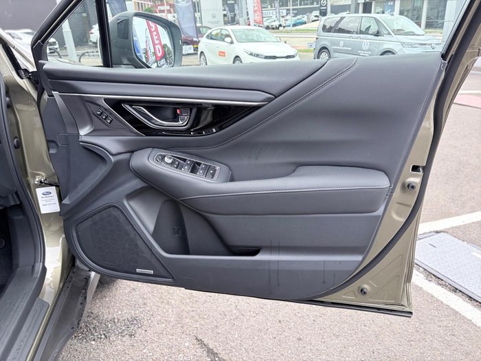 2025 Subaru Outback AWD Touring XT
