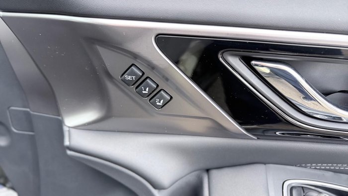 2025 Subaru Outback AWD Touring XT