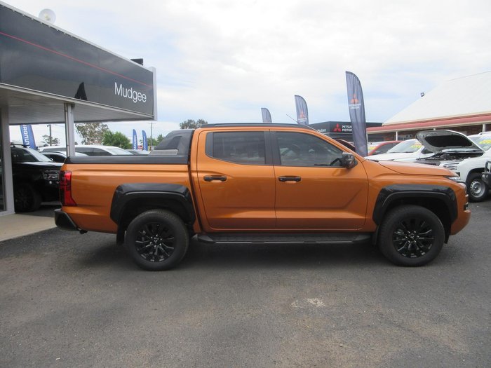 2025 Mitsubishi Triton GSR