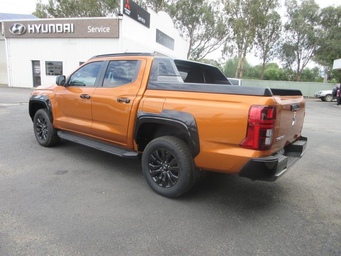 2025 Mitsubishi Triton GSR