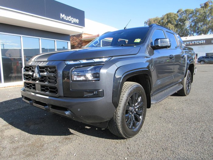 2025 Mitsubishi Triton GSR