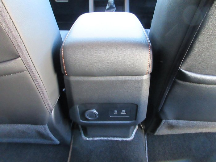 2025 Mitsubishi Triton GSR