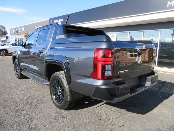 2025 Mitsubishi Triton GSR
