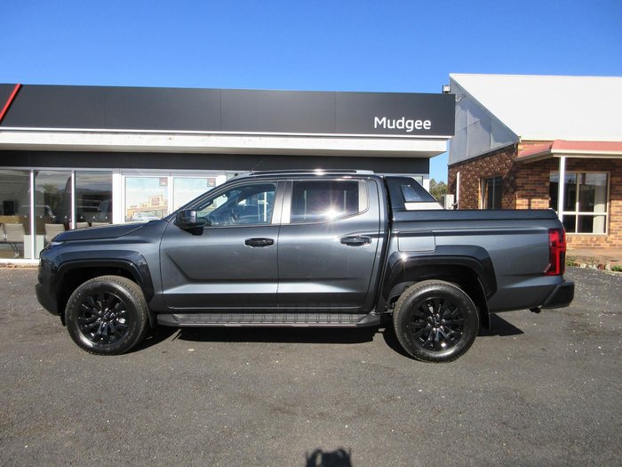 2025 Mitsubishi Triton GSR