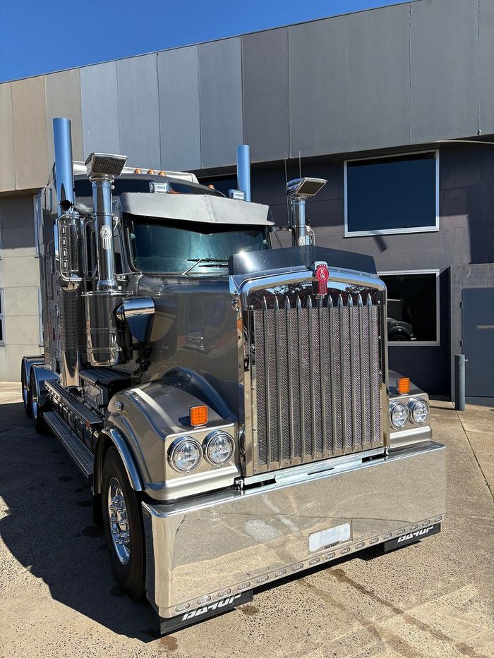 2024 Kenworth T909 Grey
