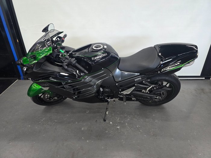 2019 Kawasaki NINJA ZX-14R (BREMBO OHLINS) Black