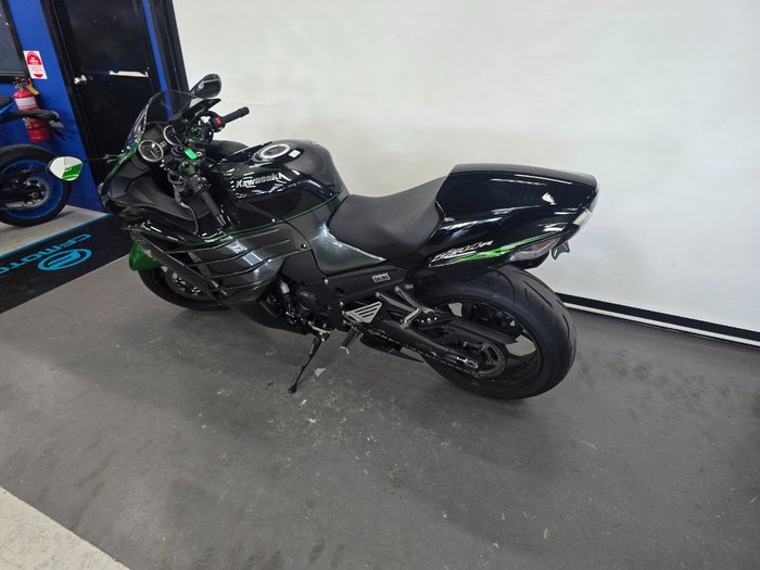 2019 Kawasaki NINJA ZX-14R (BREMBO OHLINS) Black