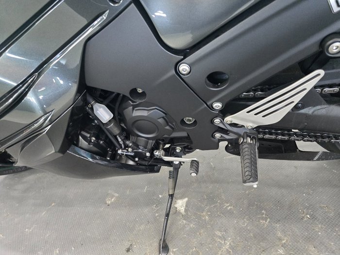 2019 Kawasaki NINJA ZX-14R (BREMBO OHLINS) Black